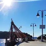 Ivan By The Apartament Tribalj