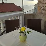 Apartament Ivan By The Tribalj