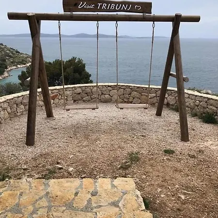 Ivan By The Sea Apartment